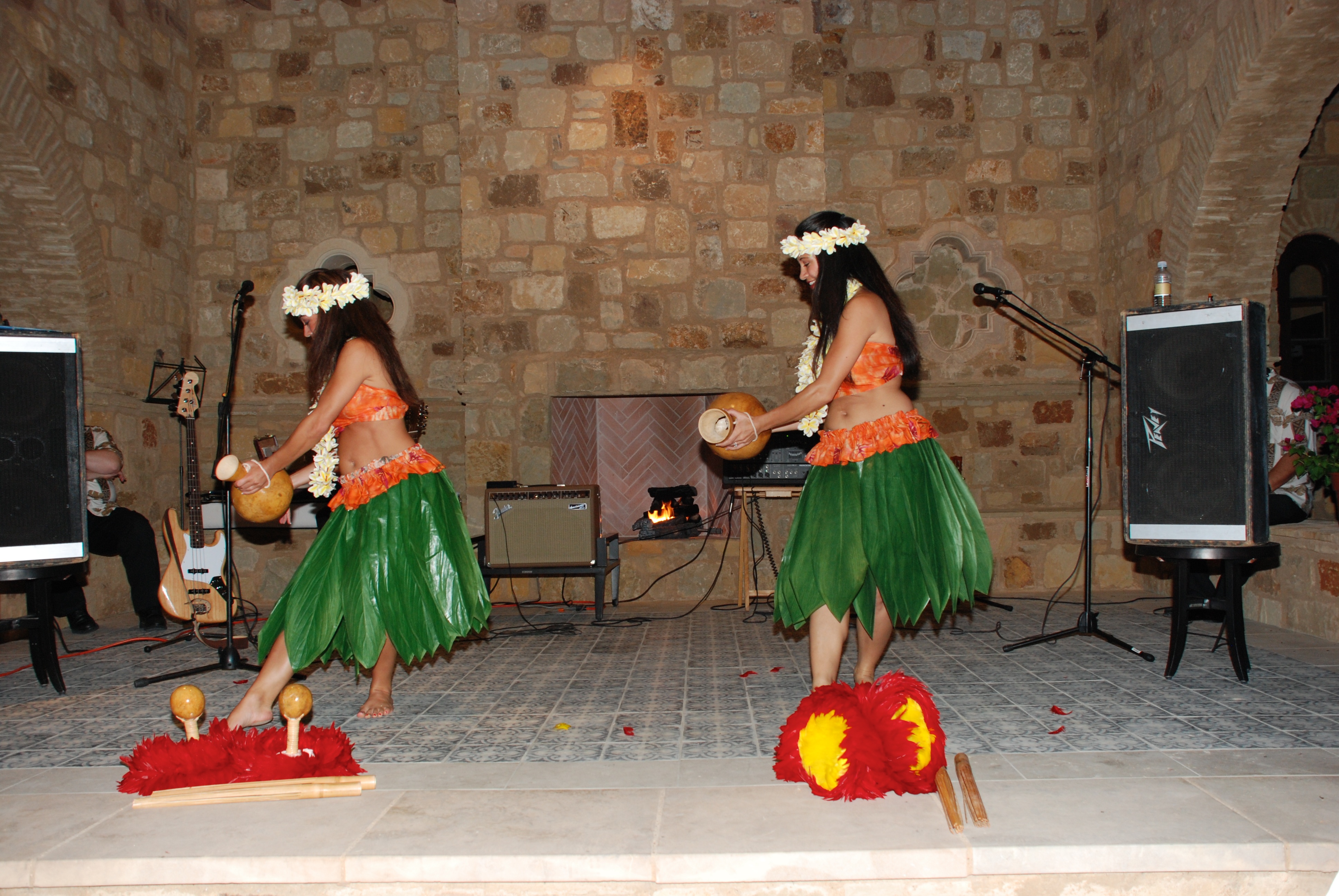 2009-05-23-ESCONDIDO LUAU KYLA VALE 17.jpg